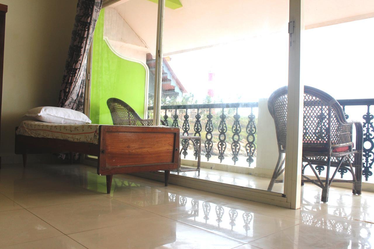 Adam Beach Resort Kovalam Exterior photo