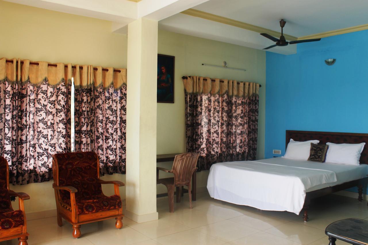 Adam Beach Resort Kovalam Exterior photo