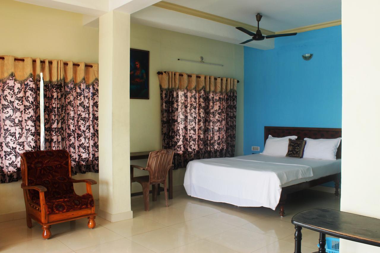 Adam Beach Resort Kovalam Exterior photo